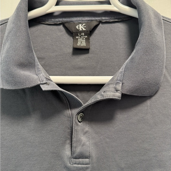 Gently Used Calvin Klein Mens Dark Grey Short Sleeve Polo Collared Shirt Size L - Picture 2 of 5